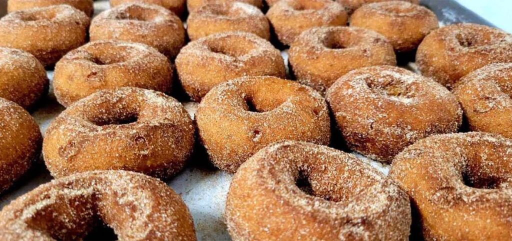 Eat some dounuts at Pearces Donuts